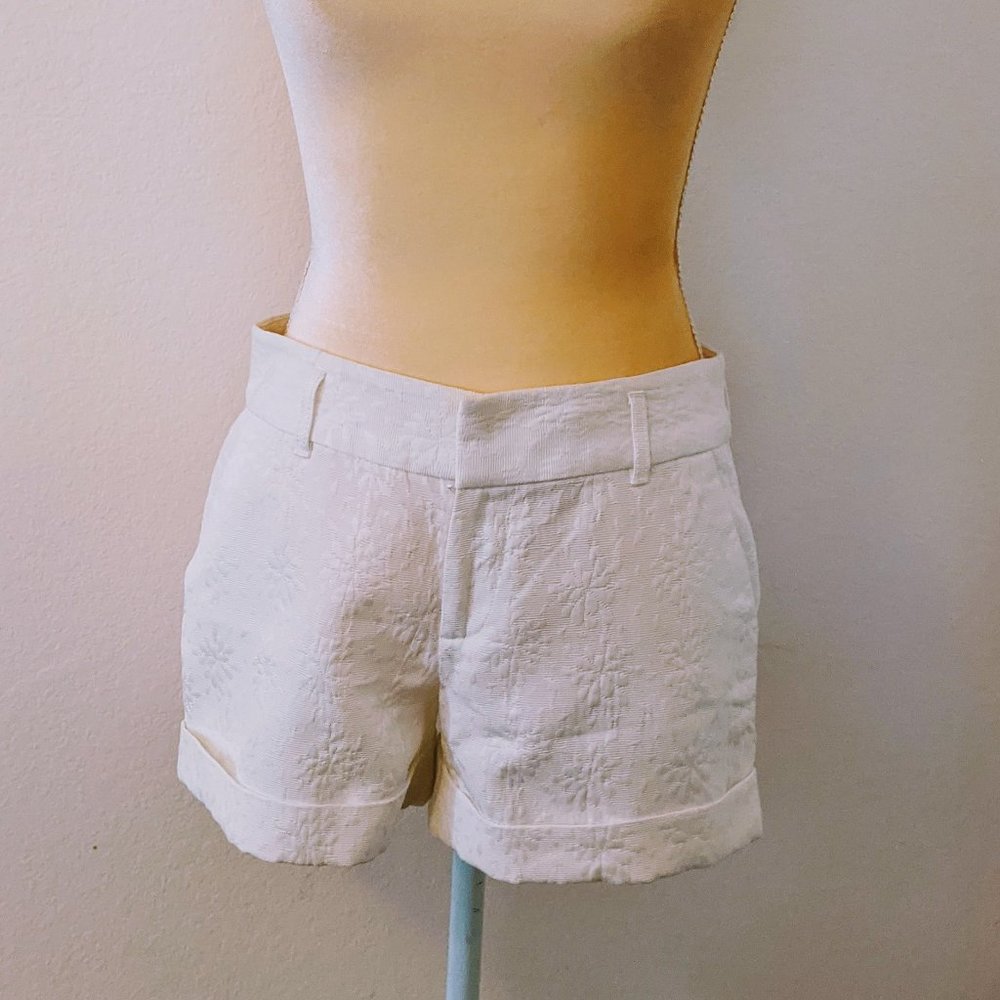 Elle Floral Embroidered Shorts